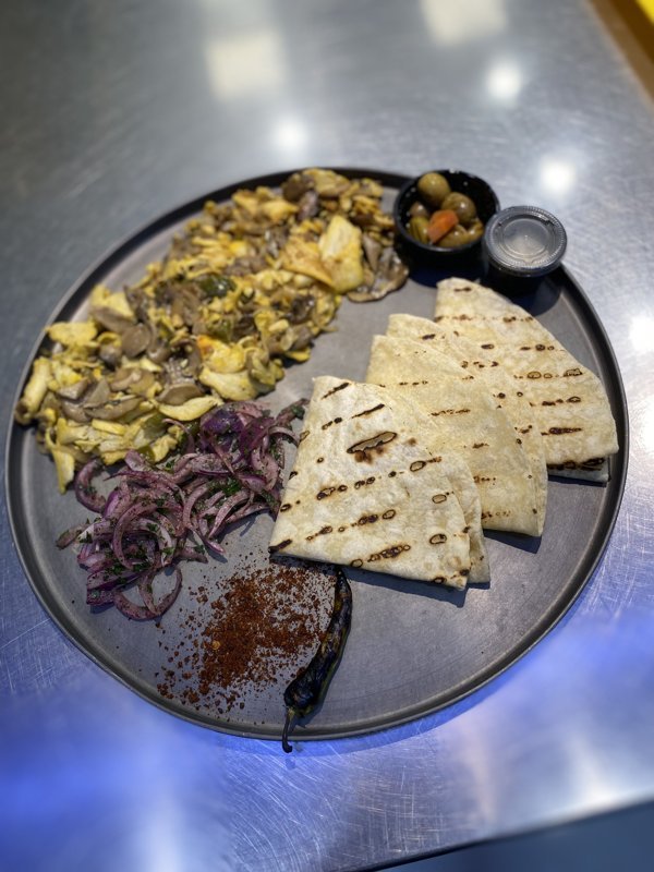 بشقاب دنر مرغ تیسا